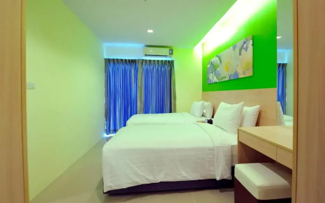 Отель Glow Central Pattaya Паттайя комната для гостей