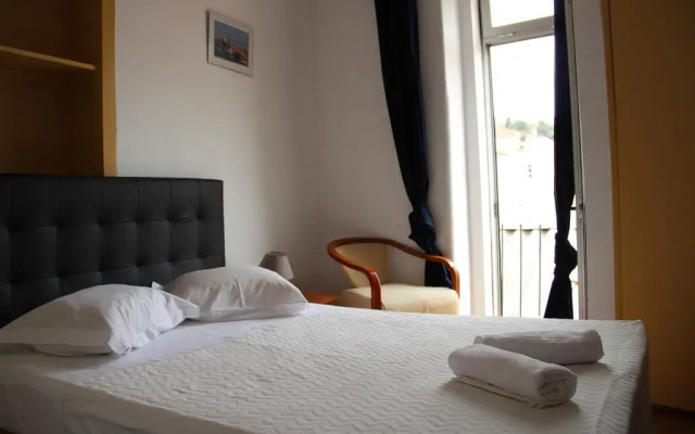 Отель Viriato Rooms комната для гостей