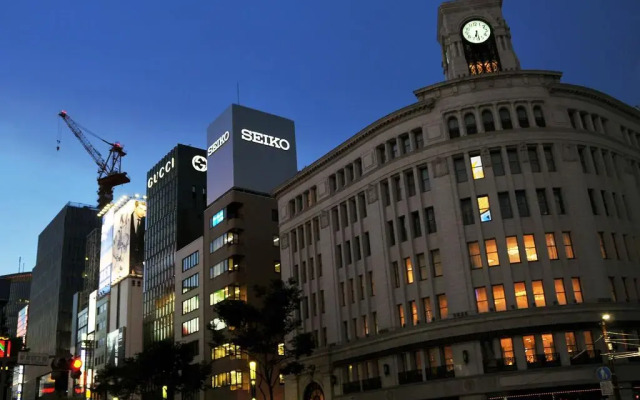 Отель Ginza Creston вид на фасад