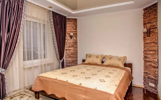 Гостиница Romantic In Lviv 500m From Opera Львов комната для гостей