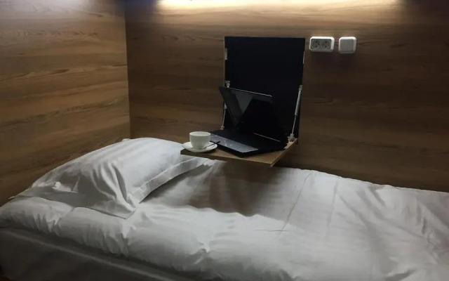 Отель Navigator Hostel Кыргызстан, Бишкек - отзывы, цены и фото номеров - забронировать отель Navigator Hostel онлайн комната для гостей