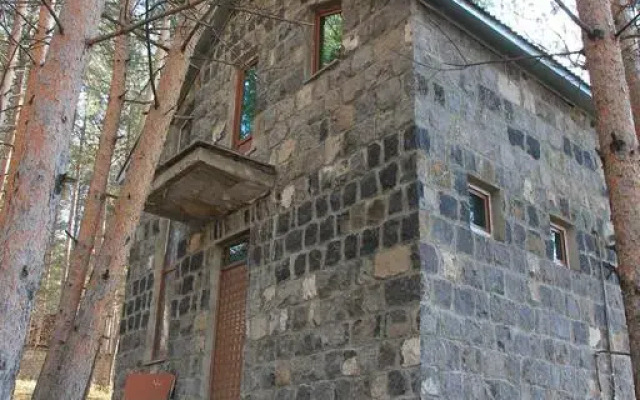 Отель Bari Cottage In Tsaghkadzor вид на фасад