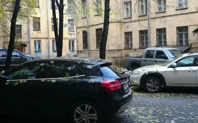 Отель Homestay Gagarinskaya 15 Санкт-Петербург парковка