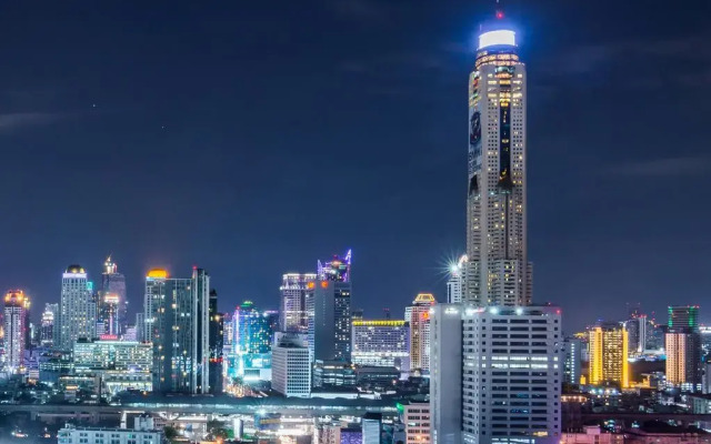 Baiyoke Sky Hotel вид на фасад
