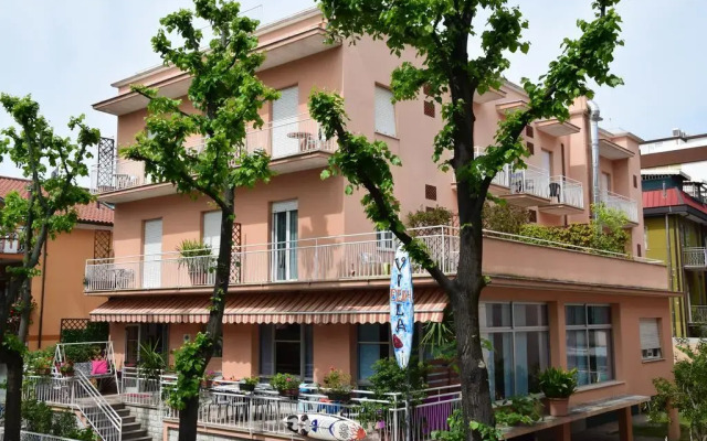 Hotel Villa Elia вид на фасад