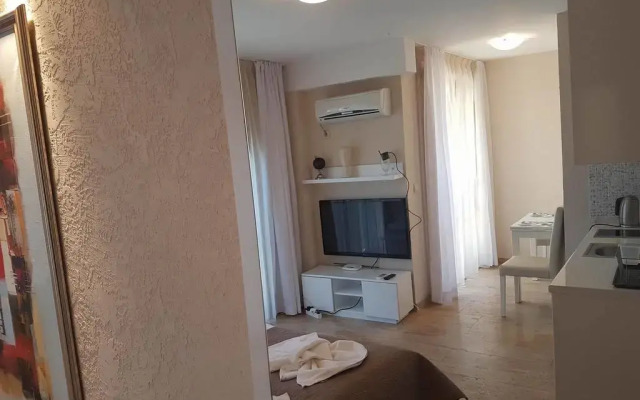 Апартаменты Amara Sunny Beach Apartments Солнечный берег комната для гостей