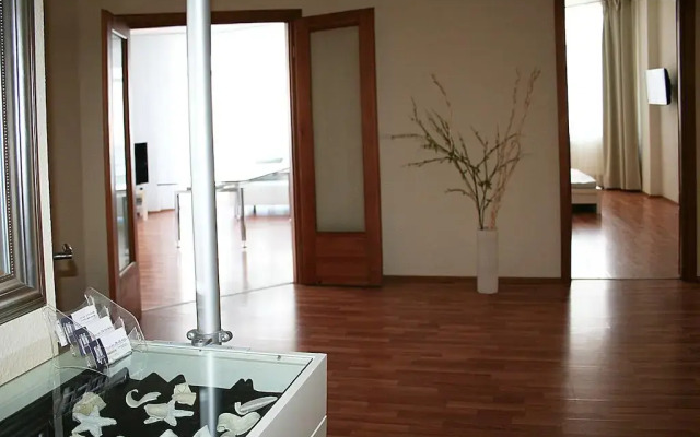 Апартаменты Hhotel Apartments на Радищева 18 комната для гостей