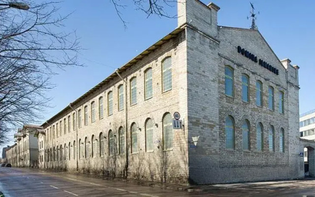 Отель Skoone Old Town Loft вид на фасад