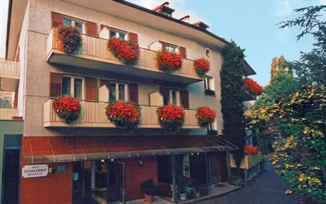 Hotel Steidlerhof Больцано вид на фасад