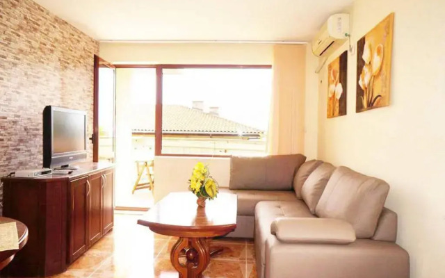 Апартаменты Dom-el Real Apartments 1 - Sveti Vlas Свети Влас комната для гостей