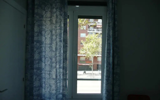 Отель Apartamento Gran Via Fira Montjuic Испания, Барселона - отзывы, цены и фото номеров - забронировать отель Apartamento Gran Via Fira Montjuic онлайн комната для гостей