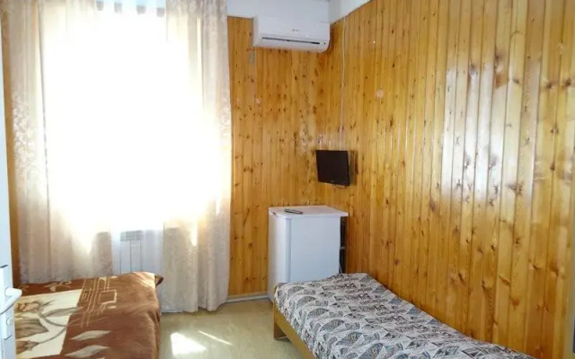 Гостиница Гостевой дом Азалия в Сочи отзывы, цены и фото номеров - забронировать гостиницу Гостевой дом Азалия онлайн комната для гостей