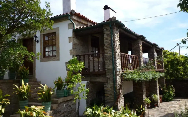 Отель Casa dos Araújos вид на фасад