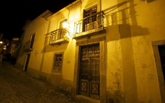 Отель Casa do Candeeiro вид на фасад