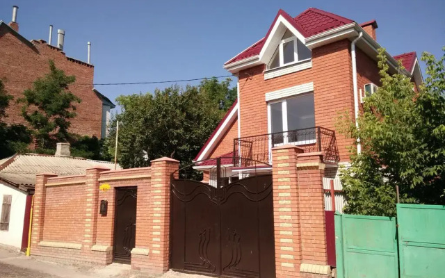 Гостиница Mini-Otel Garibaldi вид на фасад