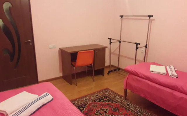 Отель B&B Araz Армения, Дилижан - отзывы, цены и фото номеров - забронировать отель B&B Araz онлайн комната для гостей