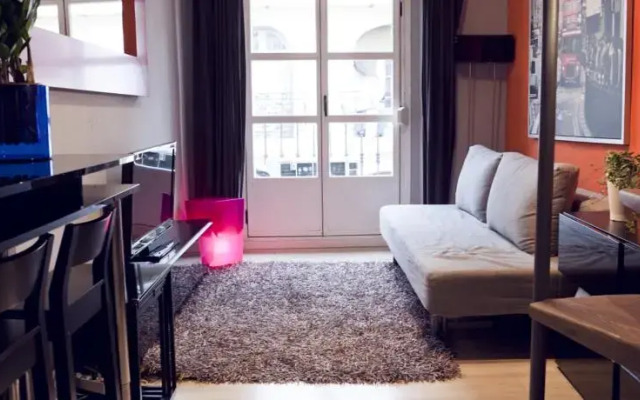 Отель Santa Ana Duplex Мадрид комната для гостей