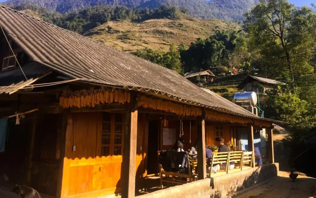 Отель MeKhoo & Zizi Sapa Homestay вид на фасад