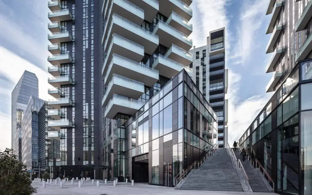 Отель Suitelowcost Solaria 8C вид на фасад