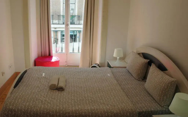 City Center Hostel Лиссабон комната для гостей