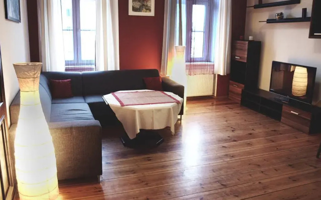 Отель Stop Wroclaw Guest Rooms Польша, Вроцлав - отзывы, цены и фото номеров - забронировать отель Stop Wroclaw Guest Rooms онлайн комната для гостей