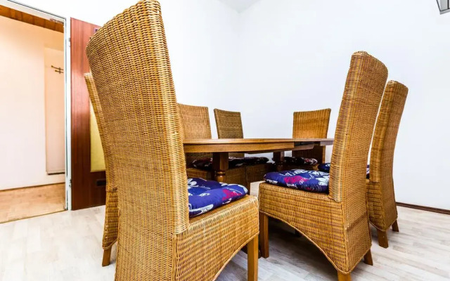 Отель Ferienwohnung Köln Mülheim Кёльн комната для гостей