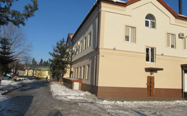 Hostel na Pidgradskiy вид на фасад