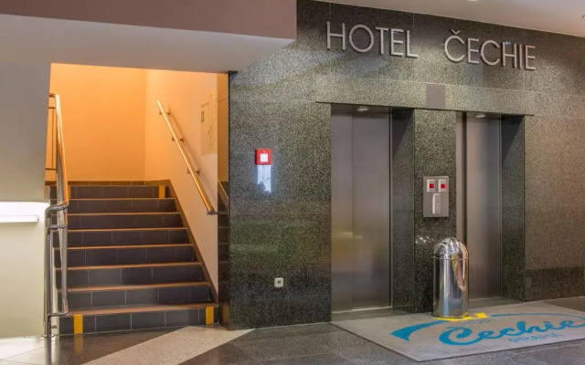 Hotel Cechie Praha вид на фасад