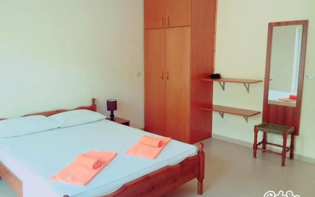 Отель Villa Marku Soanna Ксамил комната для гостей
