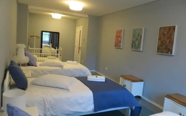Hostel Cruz Vermelha комната для гостей