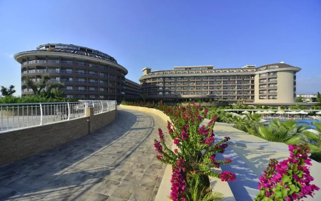 Sunmelia Beach Resort Hotel & Spa - All Inclusive пляж