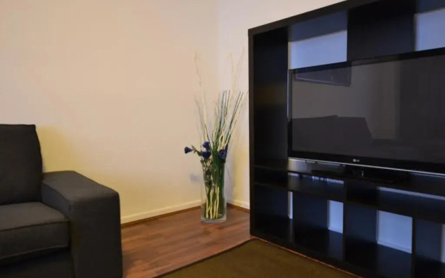 Апартаменты Apartment Zentrum Düsseldorf комната для гостей