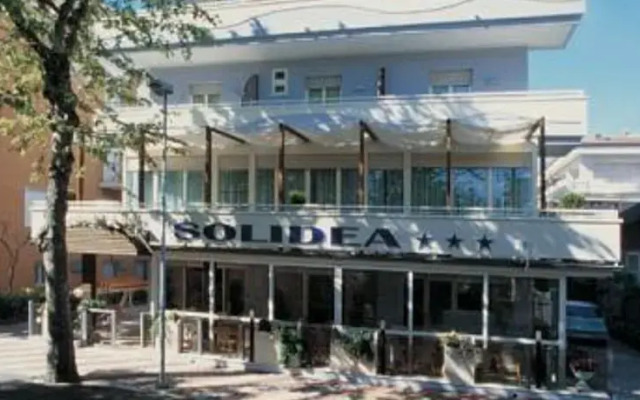 Отель Solidea Италия, Римини - отзывы, цены и фото номеров - забронировать отель Solidea онлайн вид на фасад