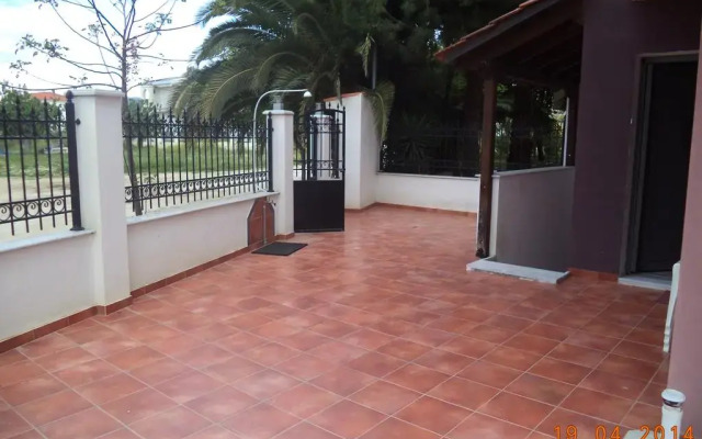 Отель Maisonette Chalkidiki вид на фасад