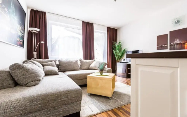 Апартаменты Star Apartments Cologne Кёльн комната для гостей