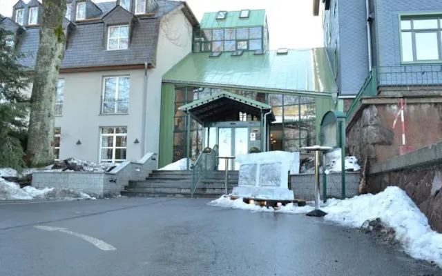 Berg- und Jagdhotel Gabelbach, Ilmenau, Germany | ZenHotels Berg- und Jagdhotel Gabelbach, Ilmenau, Germany | ZenHotels