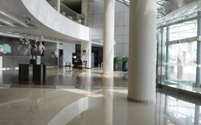 Holiday Inn Abu Dhabi, an IHG Hotel 1