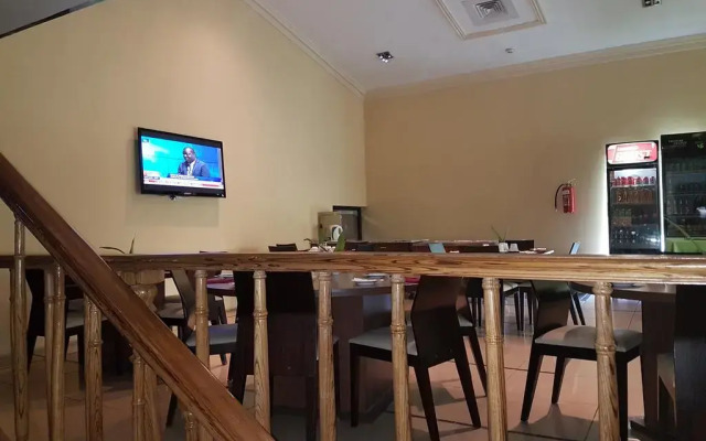 Отель 520 Asdam Lodge Hotel Нигерия, Калабар - отзывы, цены и фото номеров - забронировать отель 520 Asdam Lodge Hotel онлайн интерьер отеля