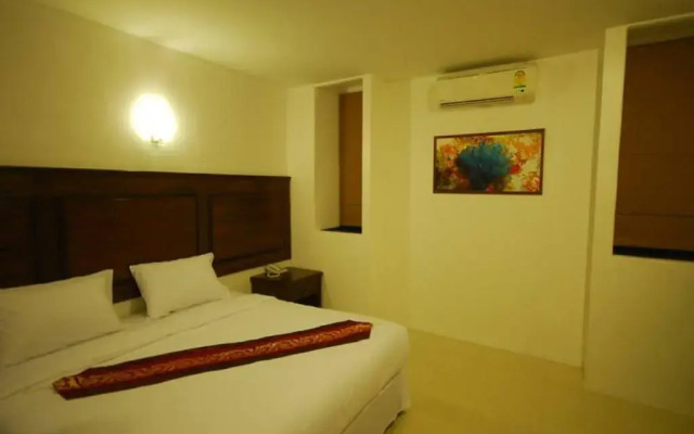 Отель Patong Budget Rooms комната для гостей