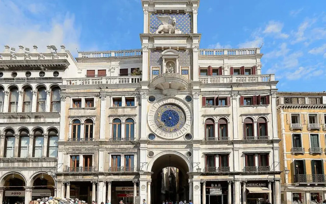 Отель Bellevue & Canaletto Suites Италия, Венеция - отзывы, цены и фото номеров - забронировать отель Bellevue & Canaletto Suites онлайн вид на фасад