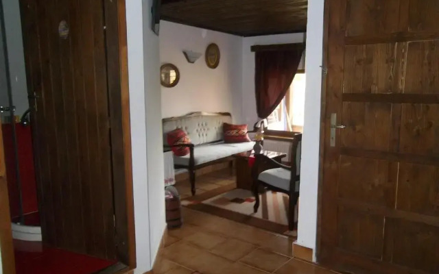 Отель House Gabri Болгария, Тырговиште - отзывы, цены и фото номеров - забронировать отель House Gabri онлайн комната для гостей