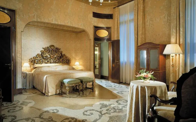 Отель Bauer Palazzo Италия, Венеция - 7 отзывов об отеле, цены и фото номеров - забронировать отель Bauer Palazzo онлайн комната для гостей