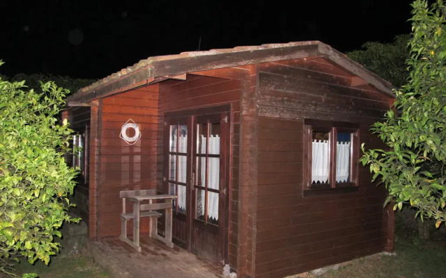 Отель Parque de Campismo Rural Quinta das Laranjeiras вид на фасад