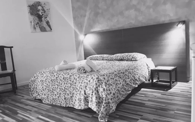 Отель Majoliche B&B Сан Джулианс комната для гостей