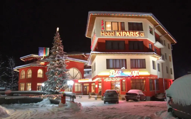 Hotel Kiparis Alfa вид на фасад