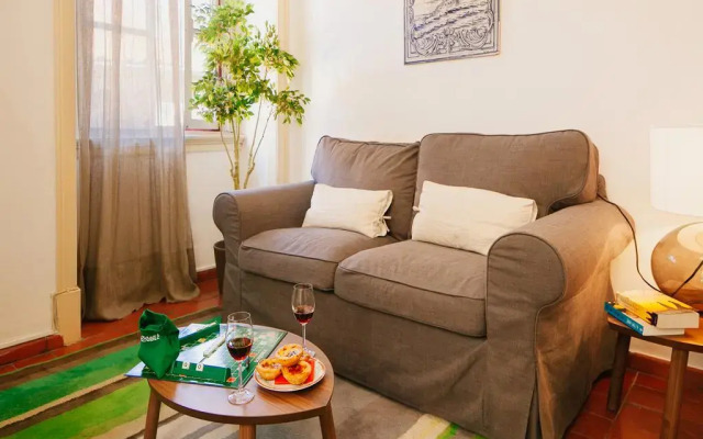 Отель Traveling To Lisbon Alfama Apartments Португалия, Лиссабон - отзывы, цены и фото номеров - забронировать отель Traveling To Lisbon Alfama Apartments онлайн комната для гостей