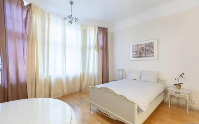 Апартаменты Apartment Iso Roobertinkatu комната для гостей