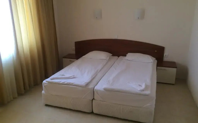 Отель Guesthouse Yanevi Болгария, Аврен - отзывы, цены и фото номеров - забронировать отель Guesthouse Yanevi онлайн комната для гостей