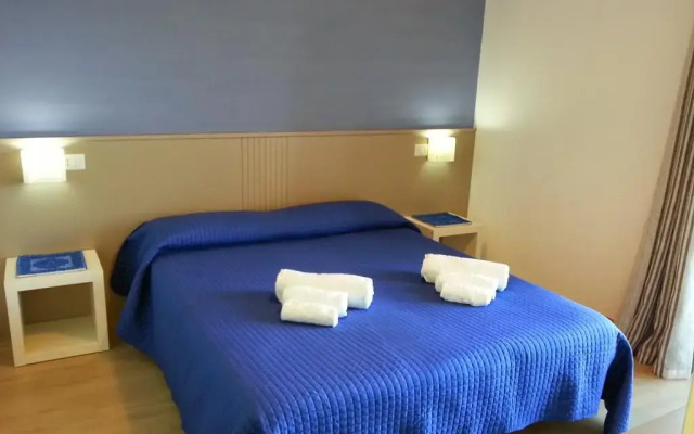 Отель B&B Blu Кастельсардо комната для гостей