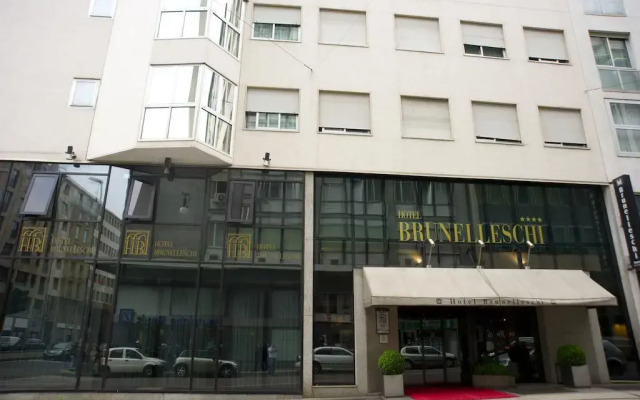 Brunelleschi Hotel вид на фасад